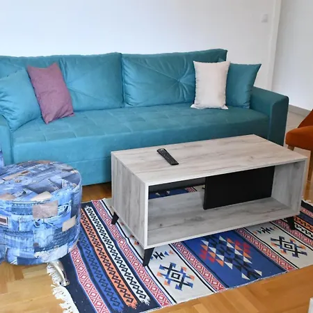 Apartman Jezero Lukavica Exterior photo